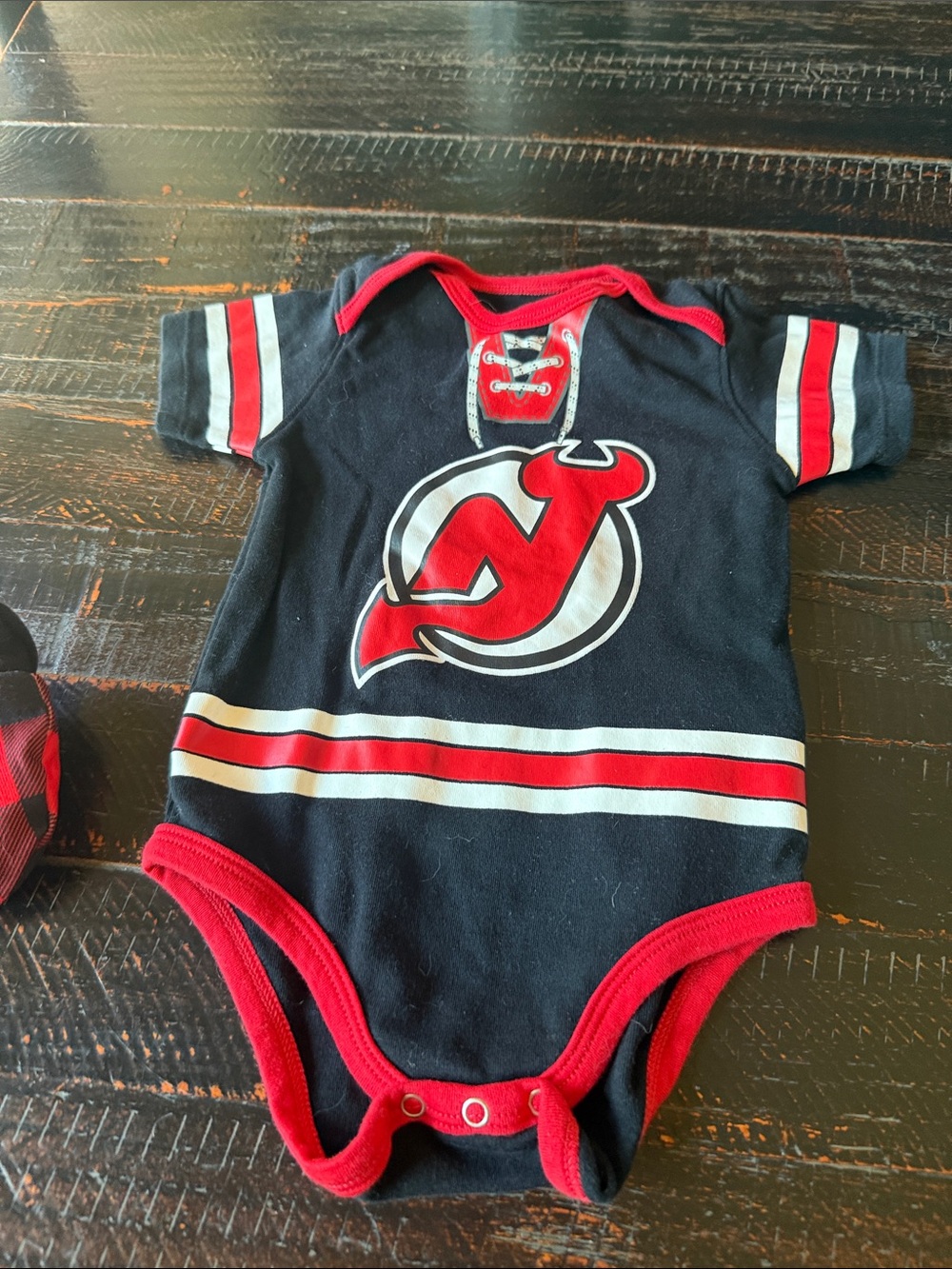 NHL New Jersey Devils Infant Bodysuit - Black, Red, White